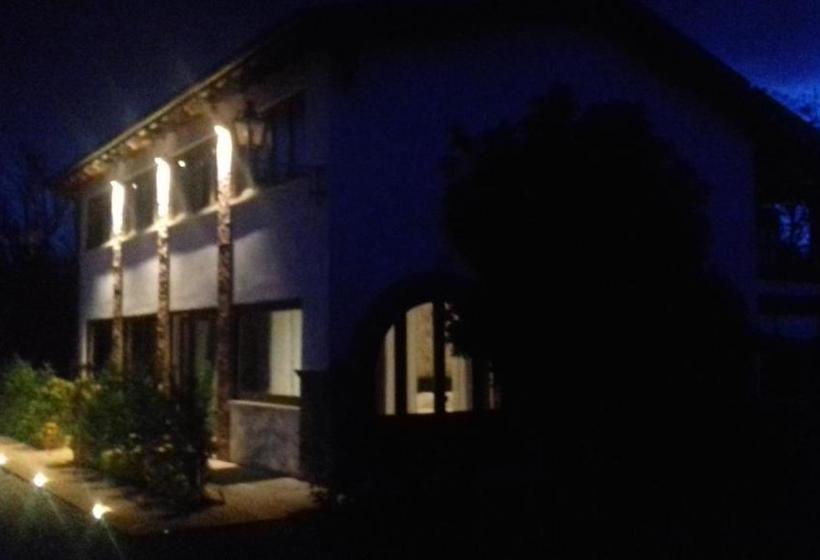 בית מלון כפרי Casa Lidia   Smart