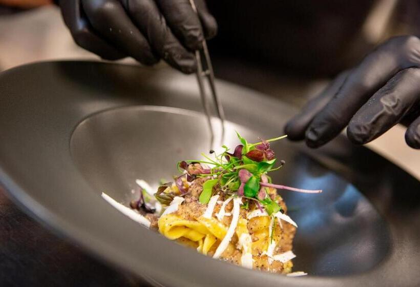 בית מלון כפרי Chalet Tovel   Mountain Lake