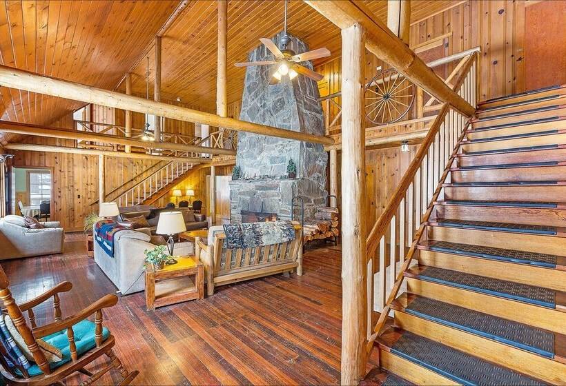 فندق Diamond Belle Guest Ranch