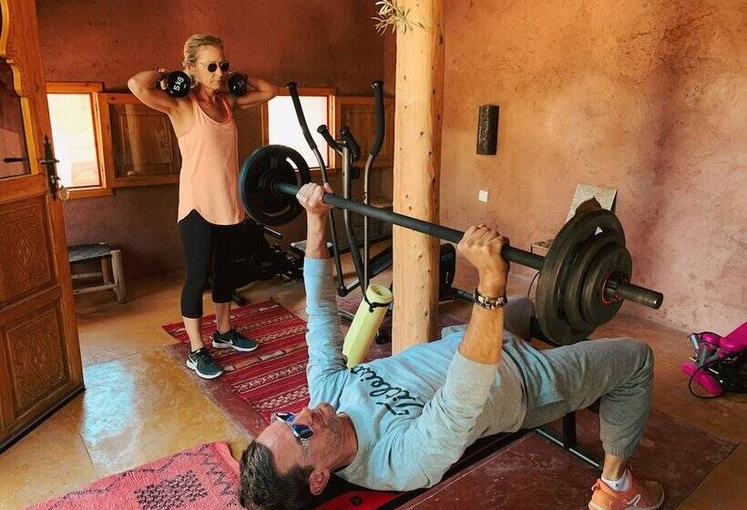 هتل Domaine De Tameslohte