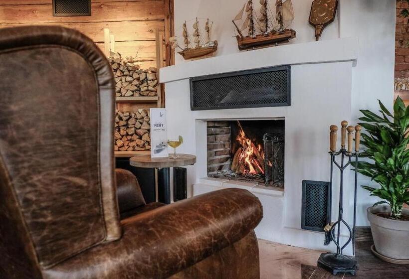 ホテル L Furusund