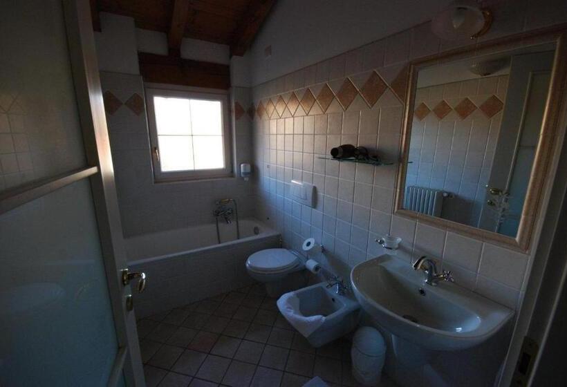 ホテル Garni Viggiona