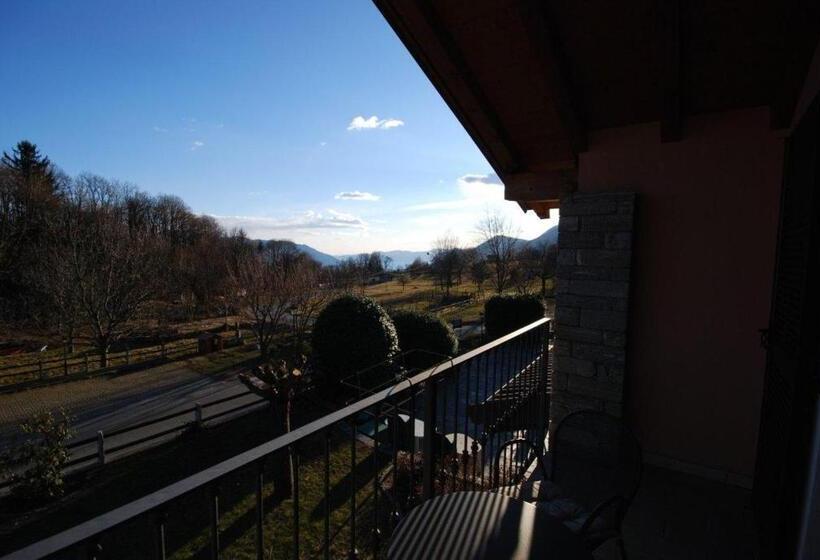 ホテル Garni Viggiona