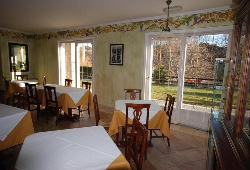 ホテル Garni Viggiona