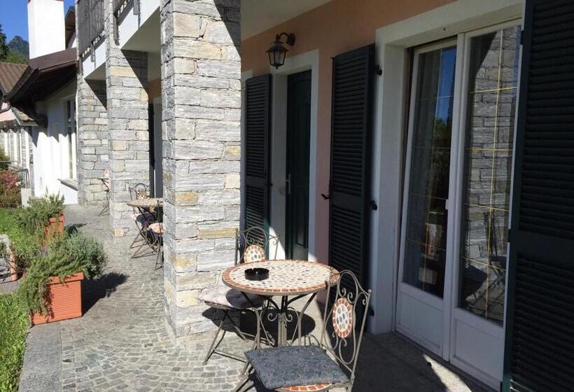 ホテル Garni Viggiona