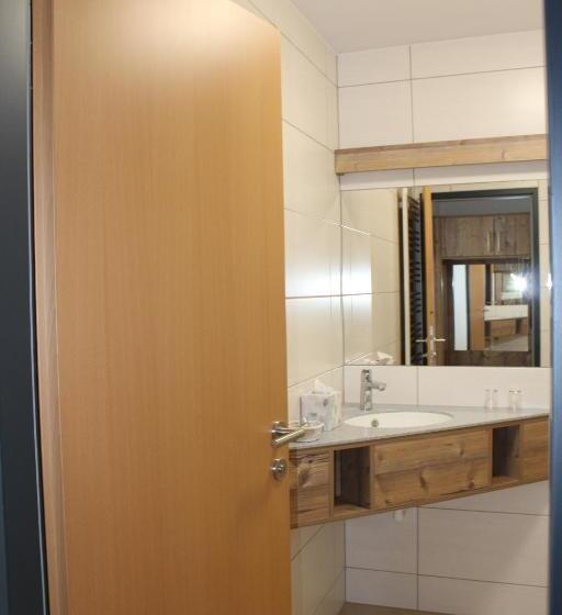 Hotel Gasthof S'schatzkastl