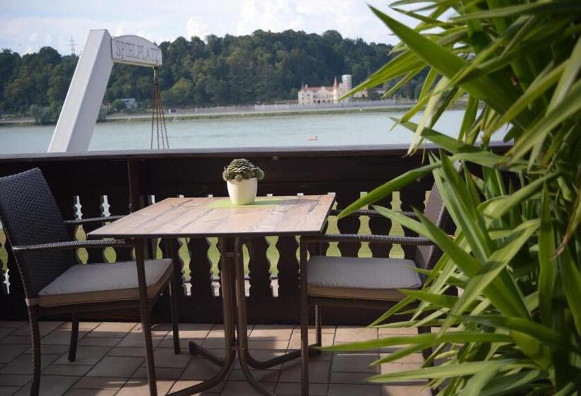 Hotel Gasthof S'schatzkastl