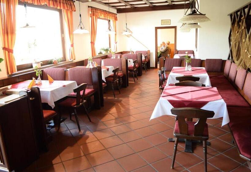 Hotel Gasthof S'schatzkastl