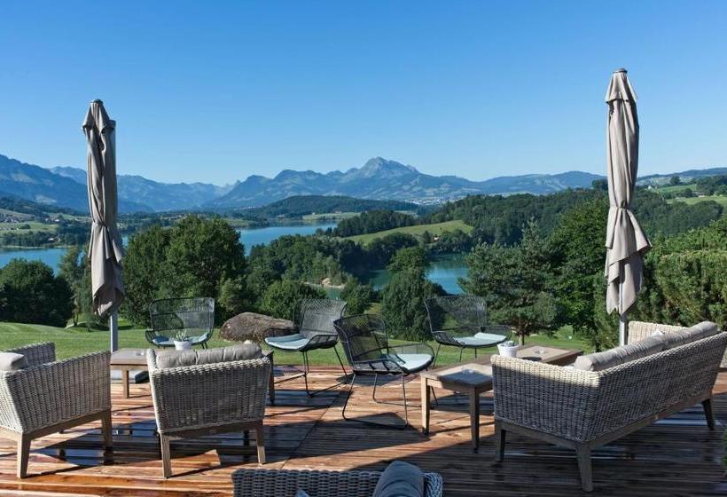 ホテル Golf De La Gruyère