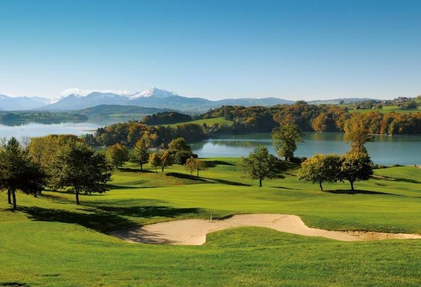 ホテル Golf De La Gruyère