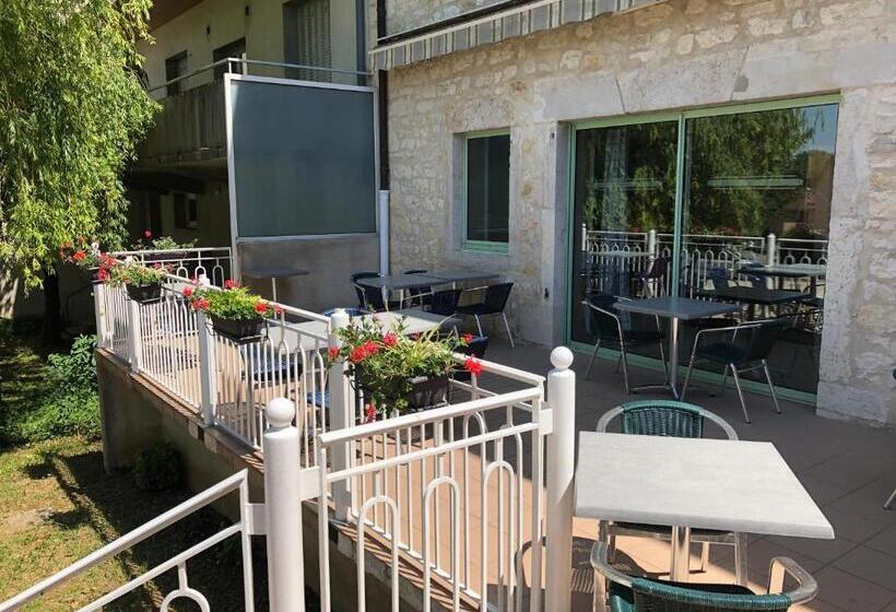 בית מלון כפרי L'embellie