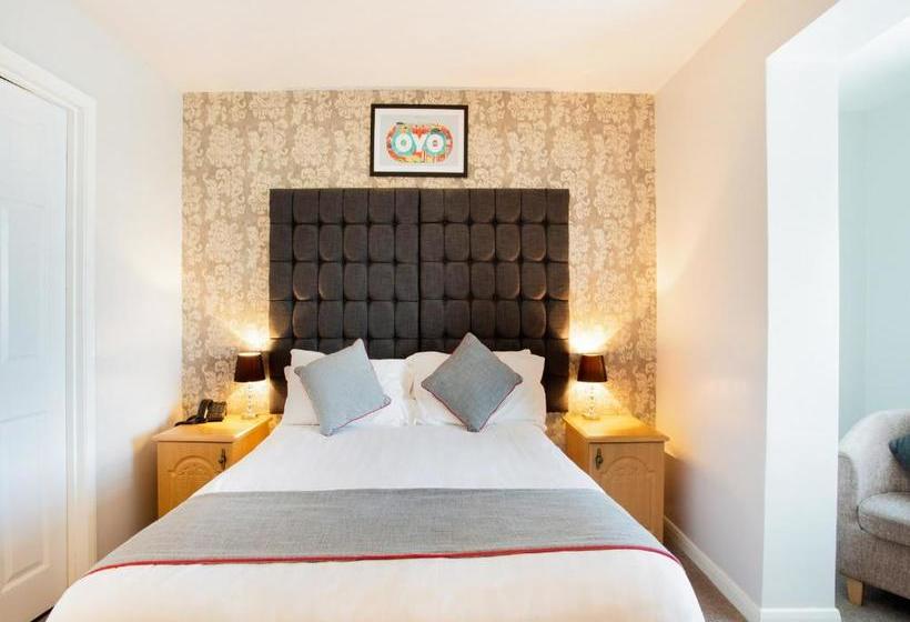 호텔 Oyo Chilton Country Pub And