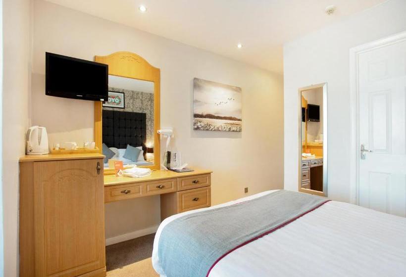 호텔 Oyo Chilton Country Pub And