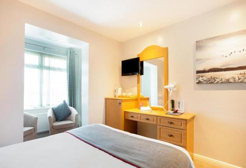 호텔 Oyo Chilton Country Pub And