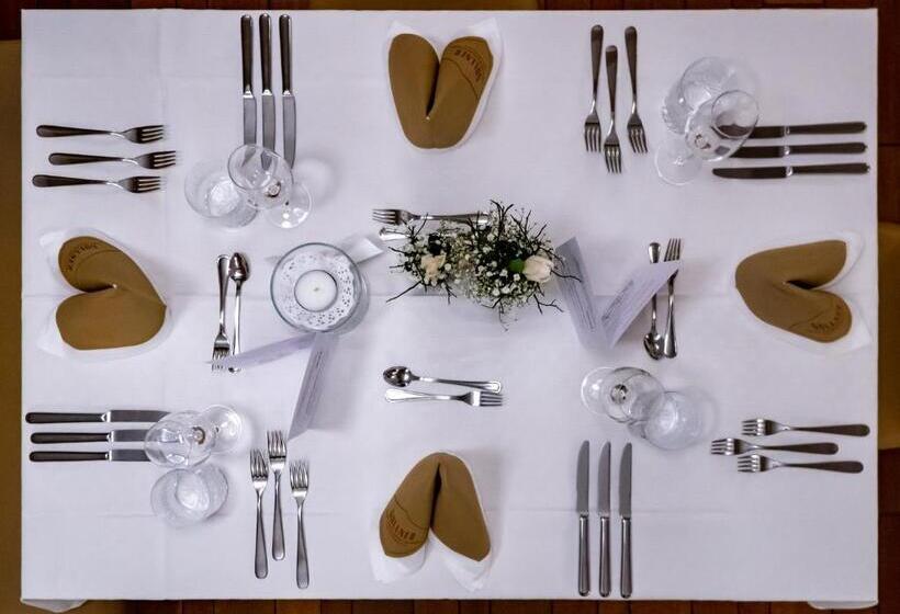 호텔 Restaurant Gollner