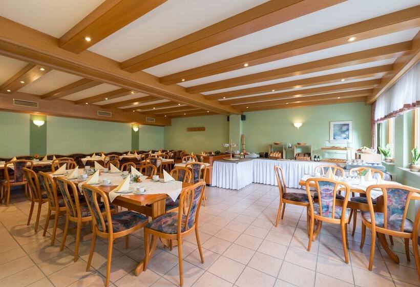 ホテル Restaurant Langen