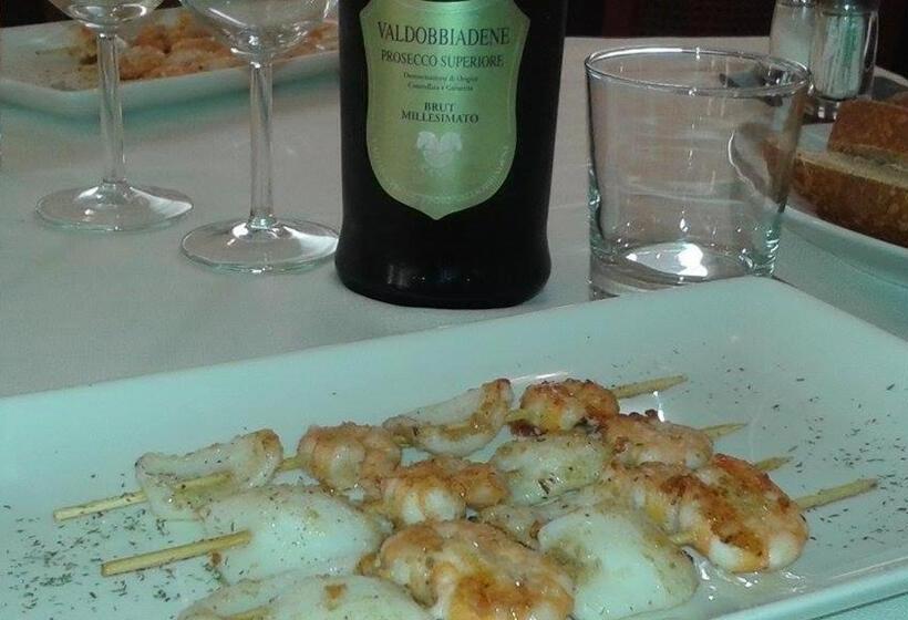 호텔 Riviera Ristorante La Briciola