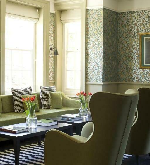 The Manor At Sway – Hotel, Restaurant And Gardens