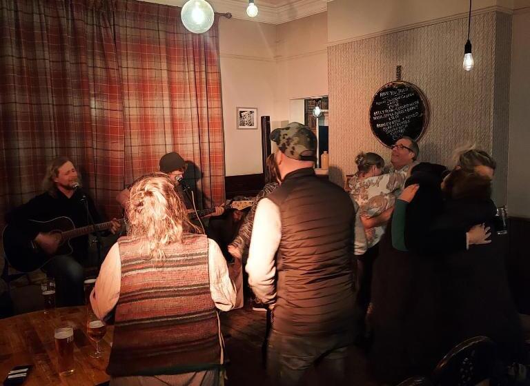 Отель Trawden Arms Community Owned Pub