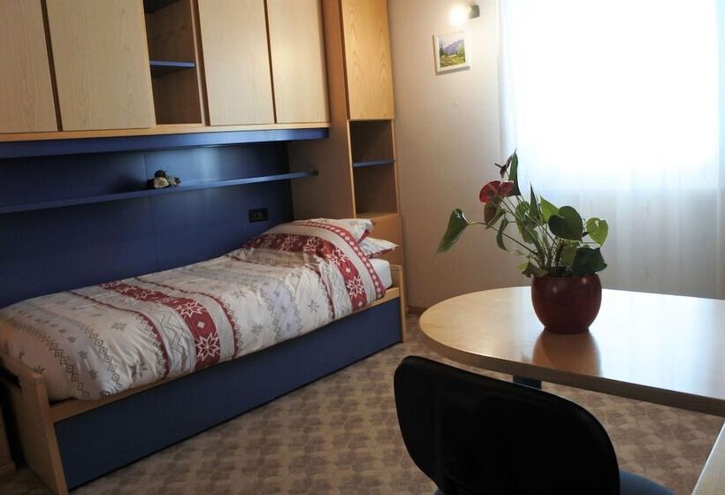 فندق Villa Clara