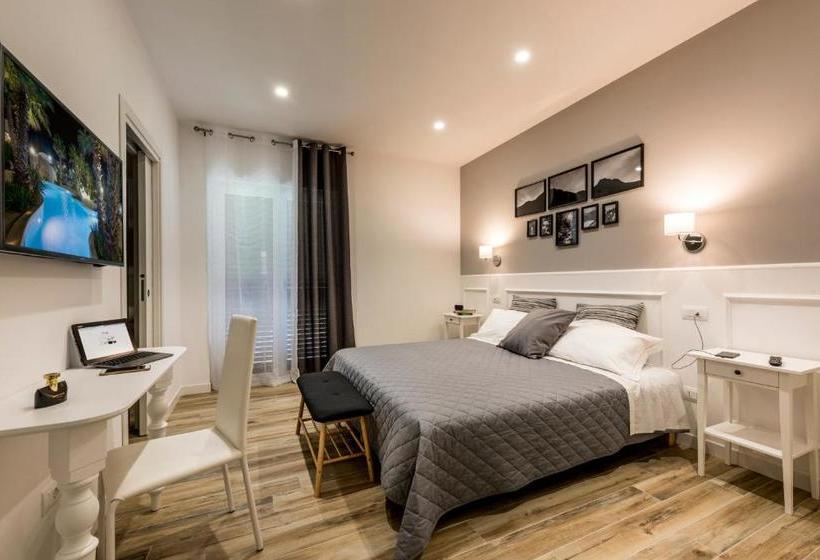 Il Parco Dei Poeti B&b