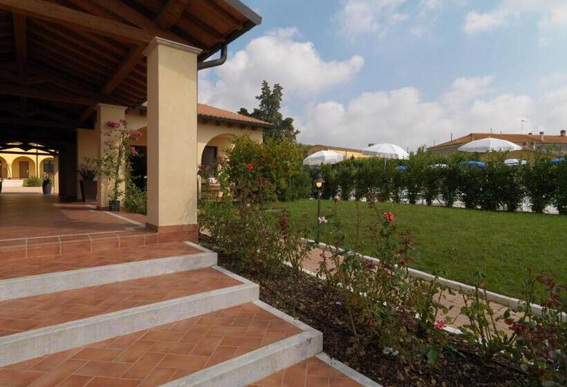 Le Corti Del Sole Residence