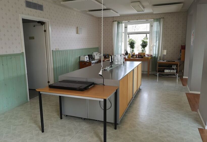 Lärjungagården   Hostel