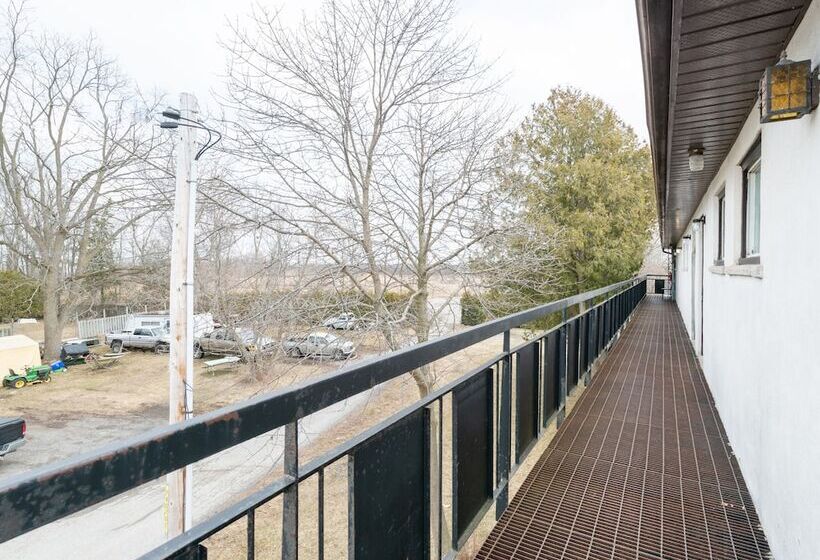 汽车旅馆  Beaverton On   Lake Simcoe