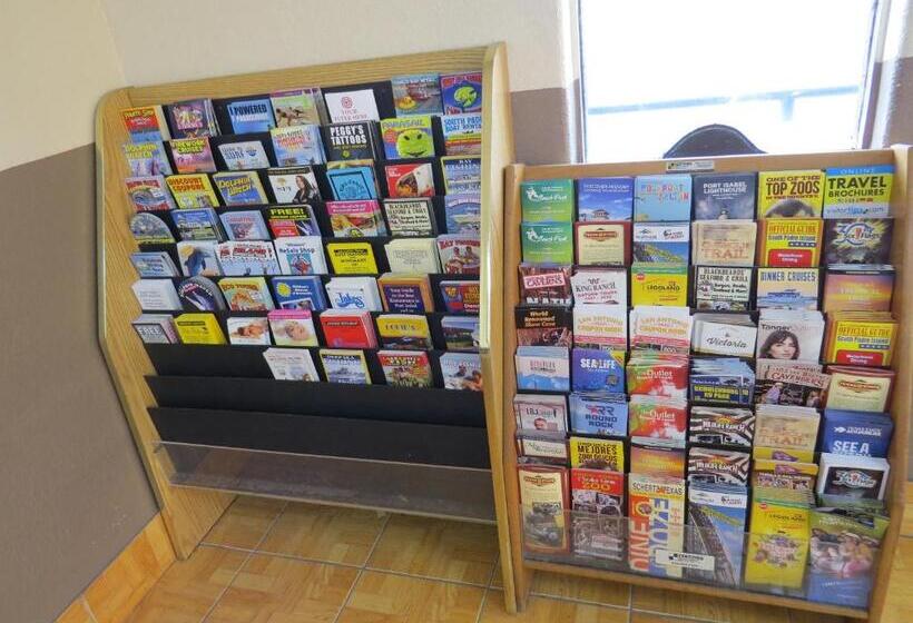 Мотель Executive Inn Laguna Vista