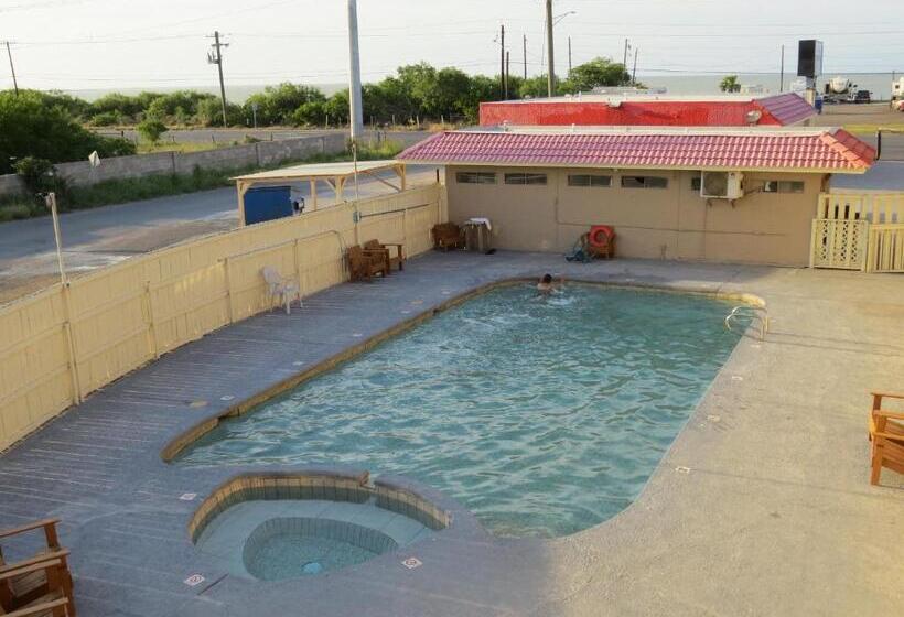 Мотель Executive Inn Laguna Vista