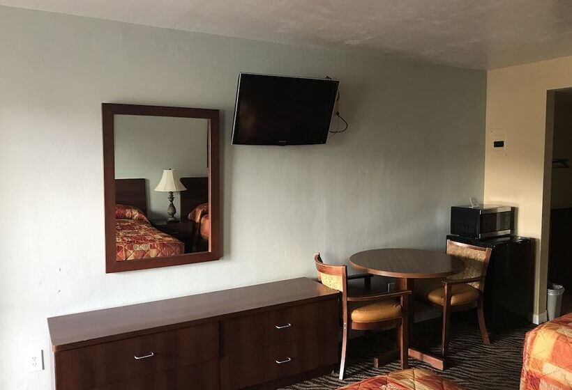 فندق على الطريق Immokalee Inn