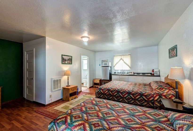 모텔 Lake Shasta Lodge