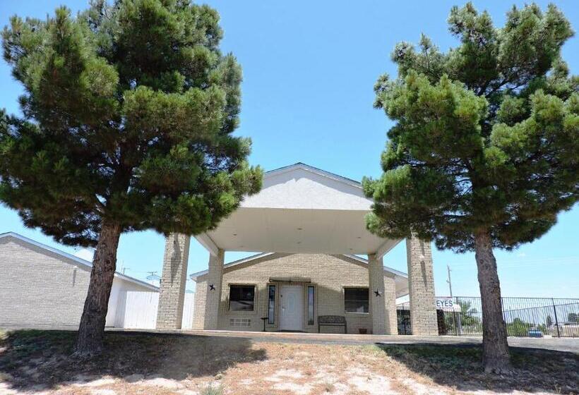 モーテル Riata Inn Rankin