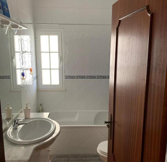 膳宿费 Al Casa Das Andorinhas