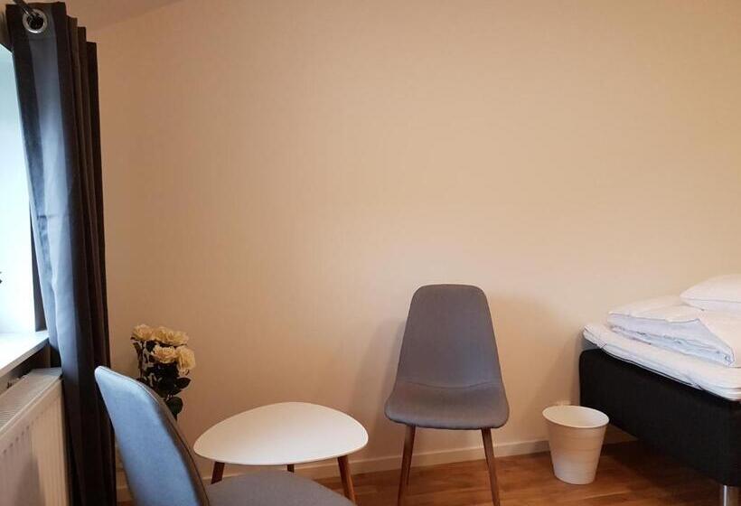 פנסיון Alkoven Logi