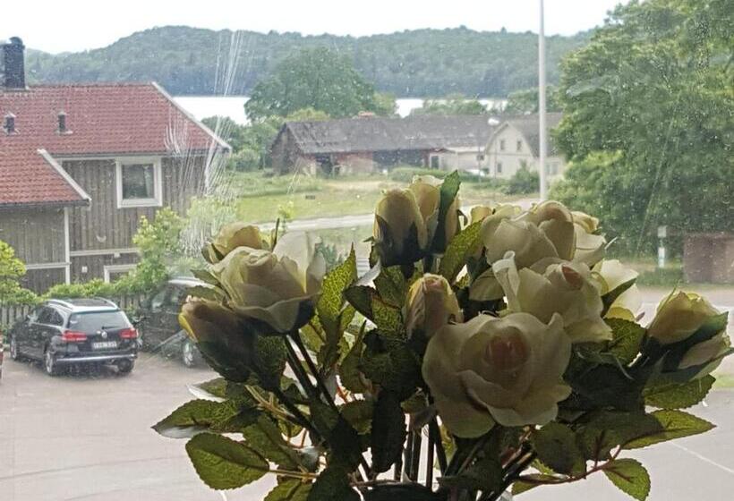 פנסיון Alkoven Logi