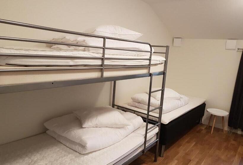 פנסיון Alkoven Logi