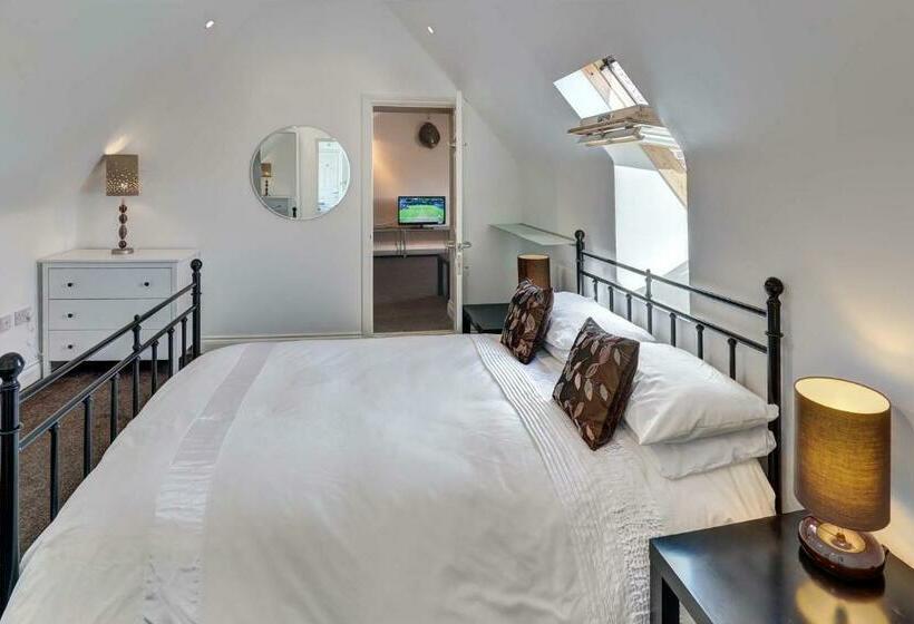 بنسيون Annapurna Guest House