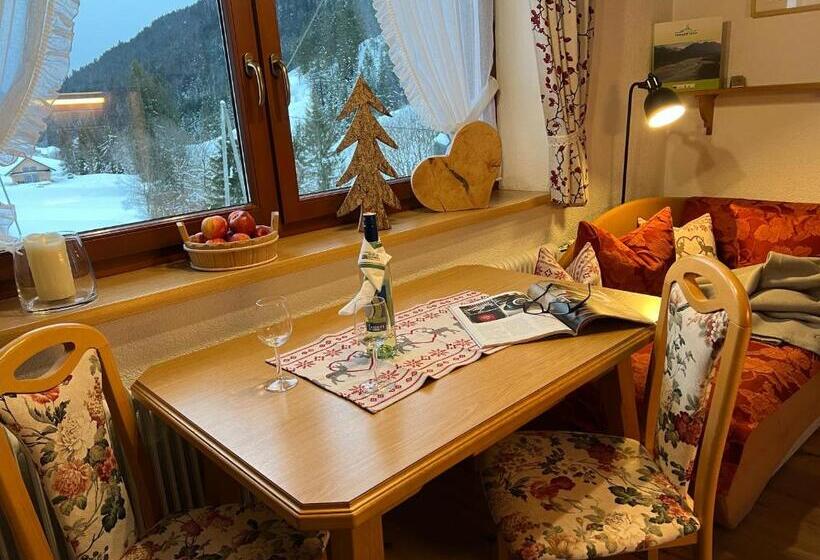 פנסיון Berghof Am Schwand