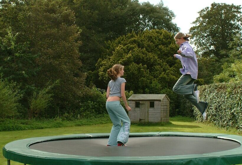 פנסיון Cambo House And Estate B&b