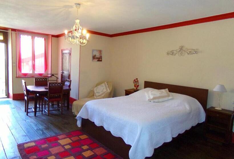 بنسيون Chez Monique