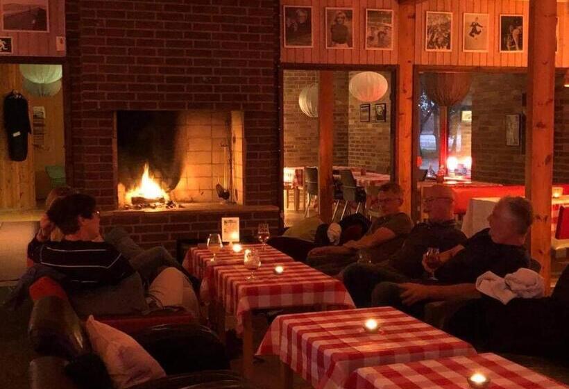 بنسيون Ekegården