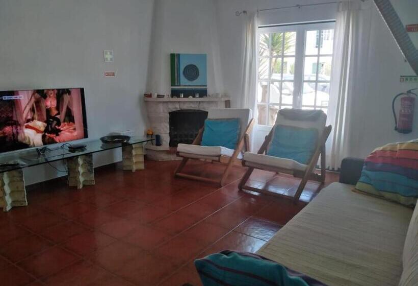 펜션 Ergobeach House