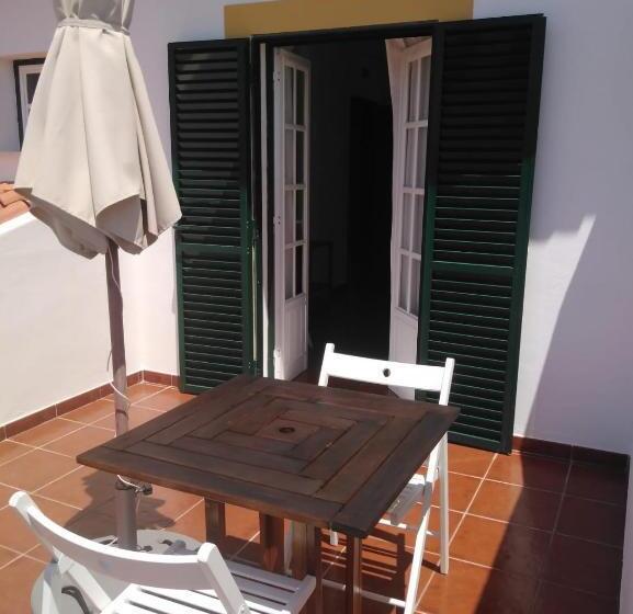 ペンション Ergobeach House