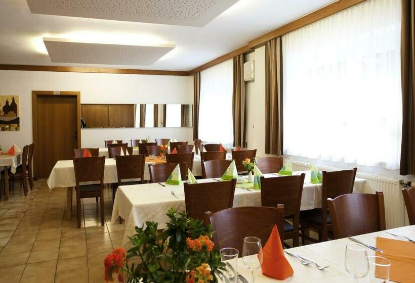 Пансион Gasthof Hotel Lang