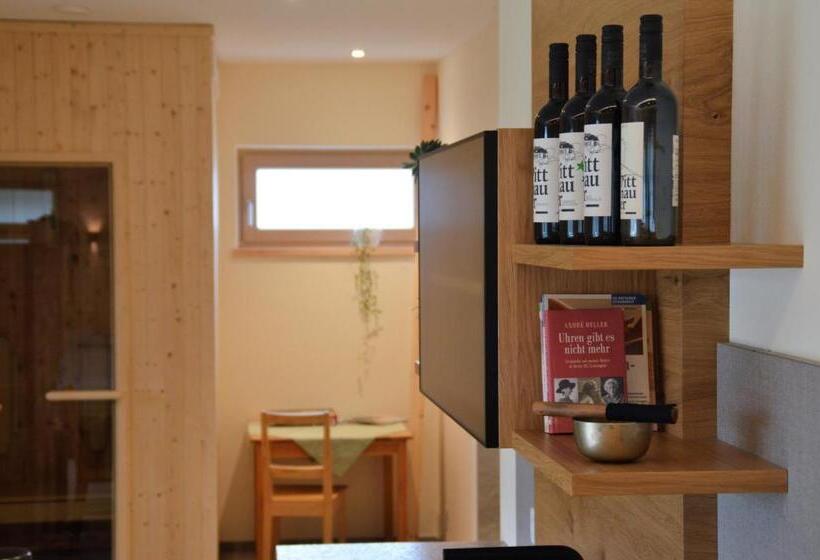 بنسيون Gasthof Zur Donaubrücke