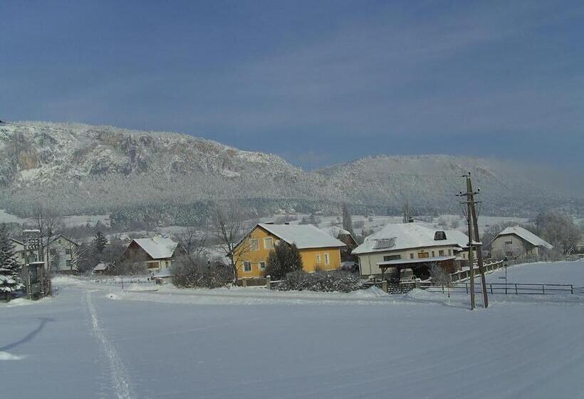 פנסיון Haus Bergblick