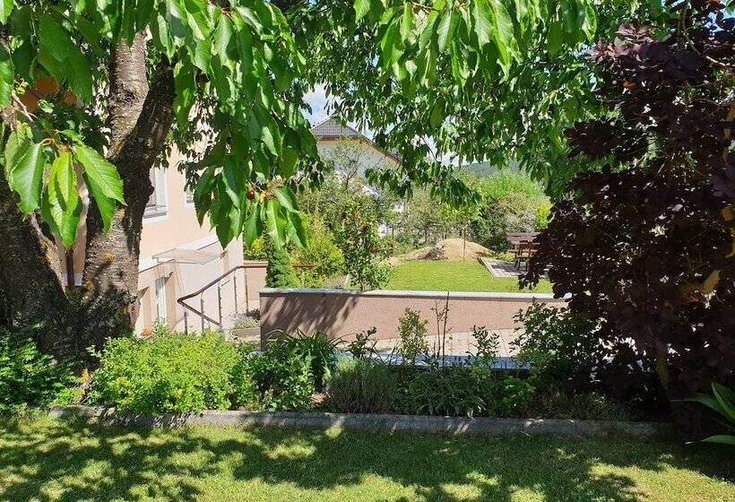 פנסיון Haus Bergblick