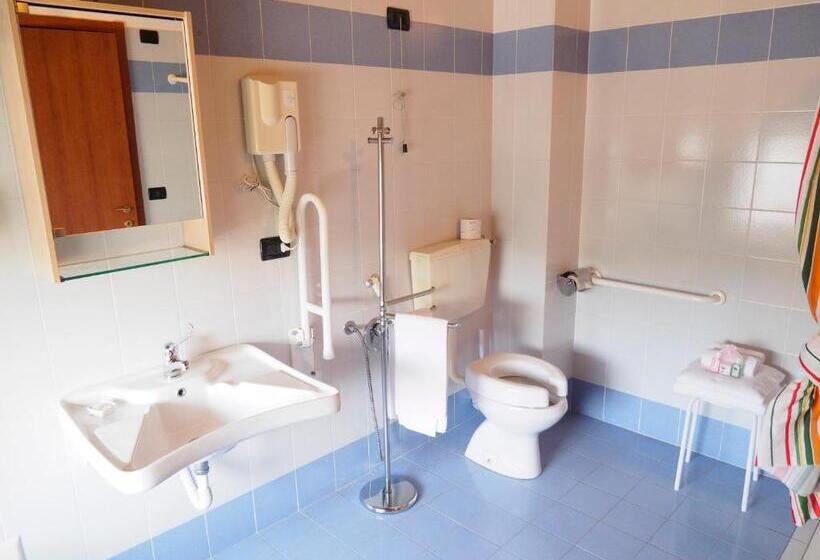 بنسيون Miniappartamenti, Camere Lanterna Blu