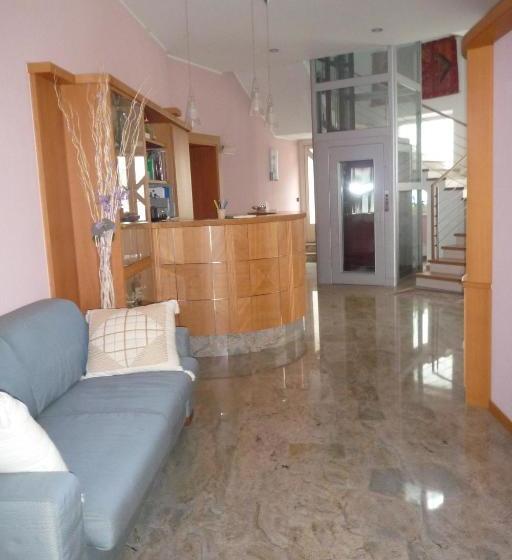 膳宿费 Piccolo Fiore